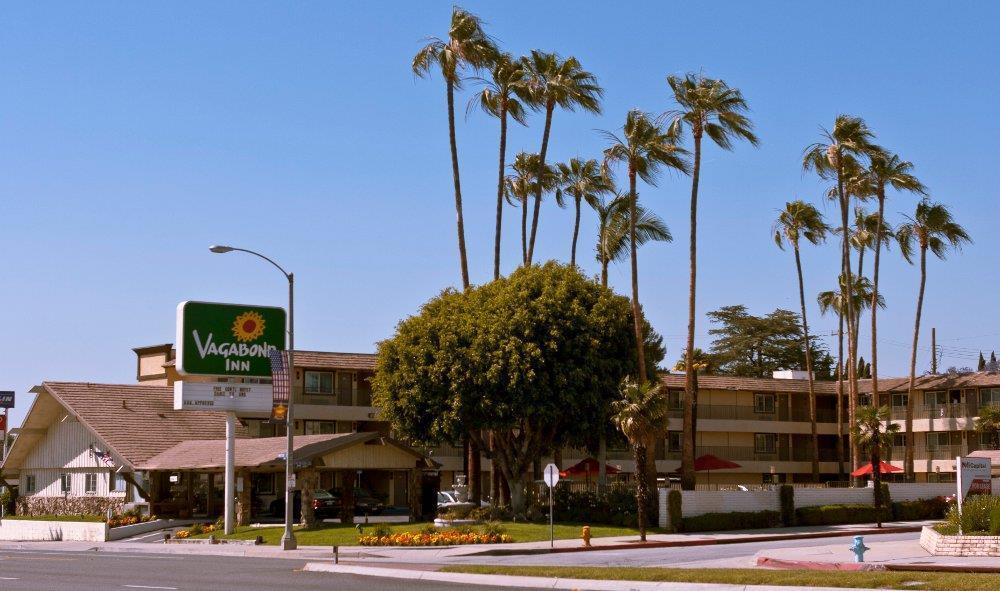 Vagabond Inn Whittier Bagian luar foto