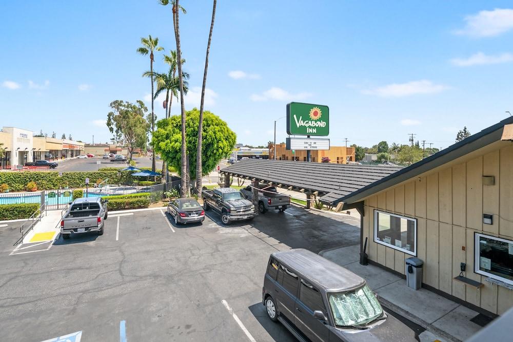 Vagabond Inn Whittier Bagian luar foto